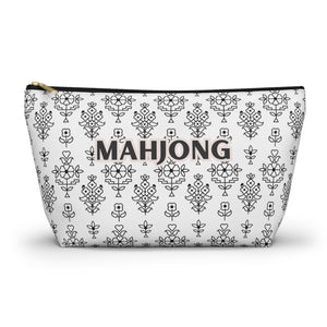 Effortlessly Chic White Mahjong Pouch for Essentials